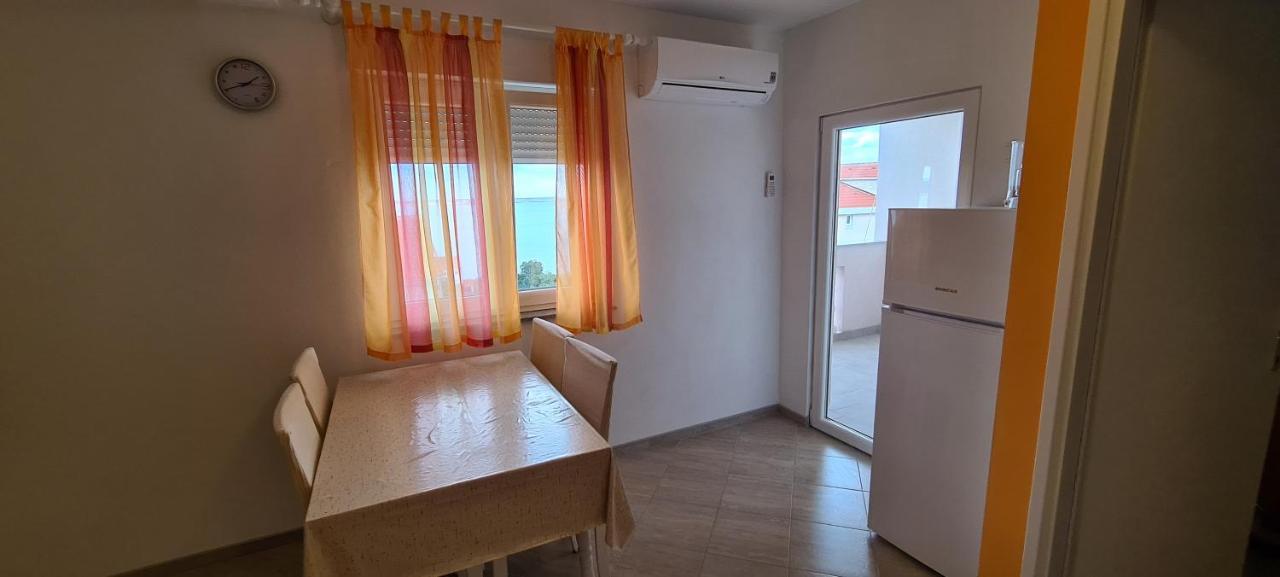 Apartmani Cesar Rtina Exteriör bild