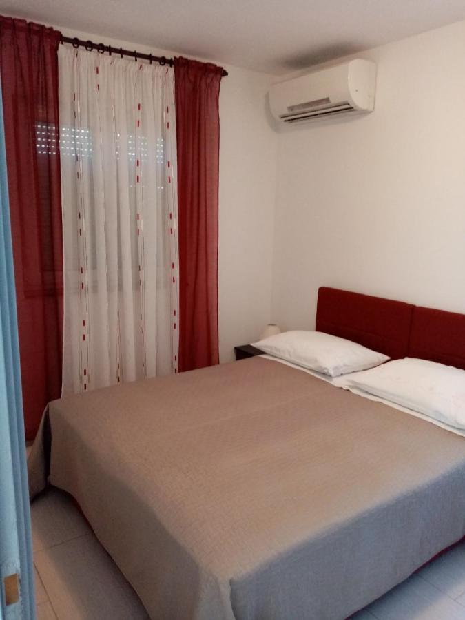 Apartmani Cesar Rtina Exteriör bild