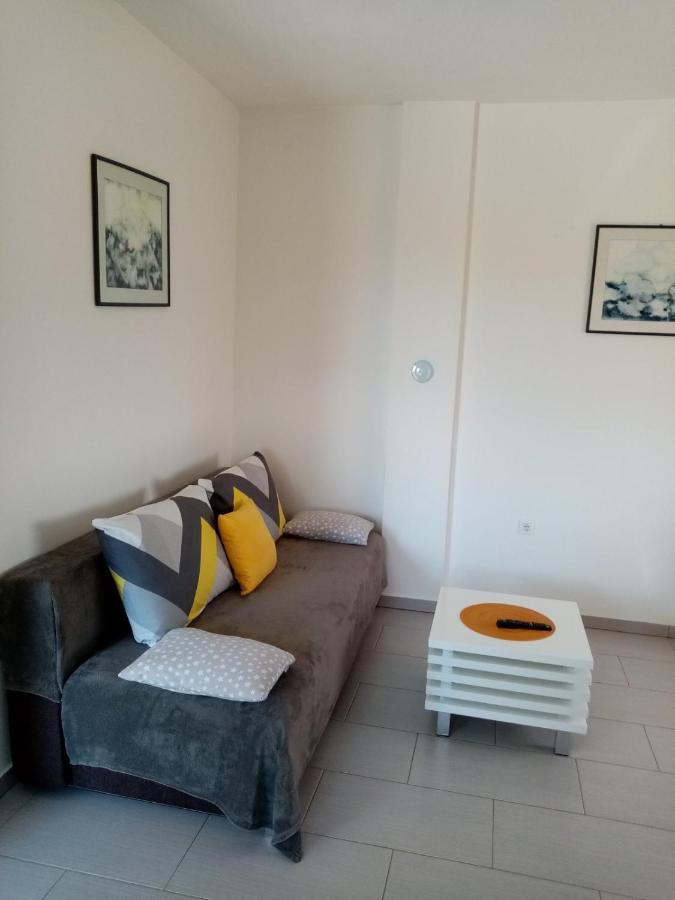 Apartmani Cesar Rtina Exteriör bild