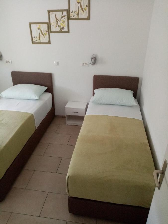 Apartmani Cesar Rtina Exteriör bild
